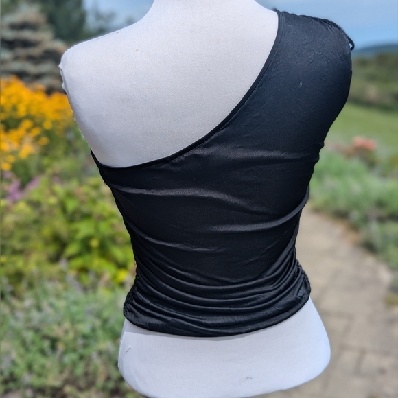 Express Black Asymmetrical Top with Ruched Sides - XS - Picture 4 of 6